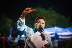 BIB: 
                            <button type="button" onclick="openModal(22675380)" class="btn btn-primary btn-sm float-right btn-popup" data-toggle="modal" data-target=".modal-high-quality">
                        <i class="fas fa-shopping-cart"></i> Add to Cart
                    </button>
                                            <button type="button" onclick="isThisMe(22675380, true)" class="btn btn-success btn-sm float-right btn-popup btn-isme hidden" data-toggle="tooltip" data-placement="bottom" title="นี่คือรูปของคุณใช่ไหม คลิกที่นี่เพื่อเอาเข้าอัลบั้ม">
                        <i class="fas fa-plus"></i> Add to album
                    </button>
                    <button type="button" onclick="isThisMe(22675380, false)" class="btn btn-warning btn-sm float-right btn-popup btn-isnotme hidden">
                        <i class="fas fa-ban"></i> Remove from album
                    </button>